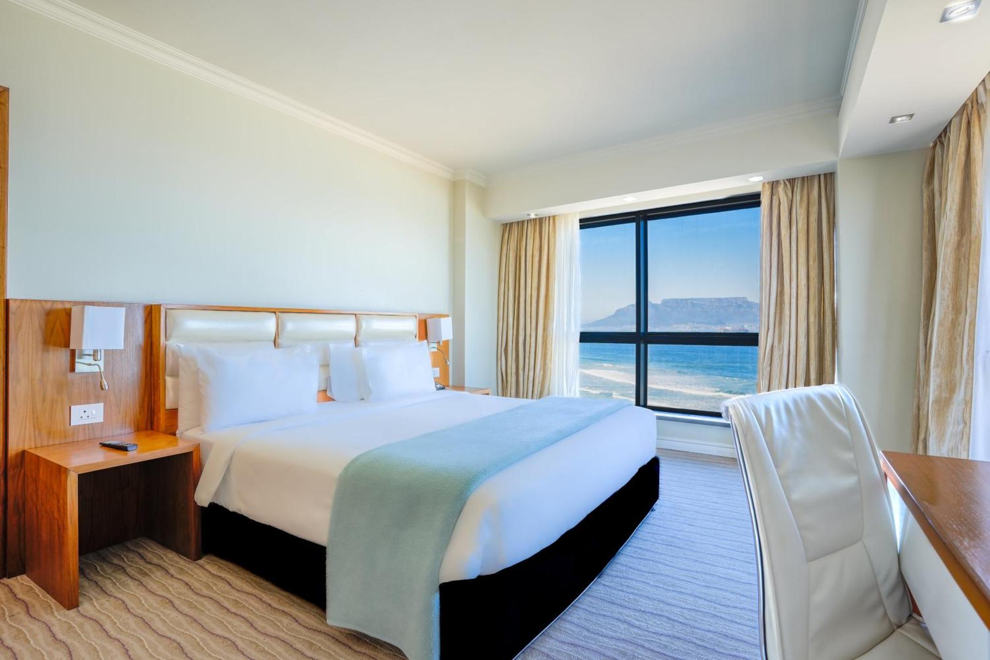 Blaauwberg Beach Hotel Bloubergstrand Εξωτερικό φωτογραφία