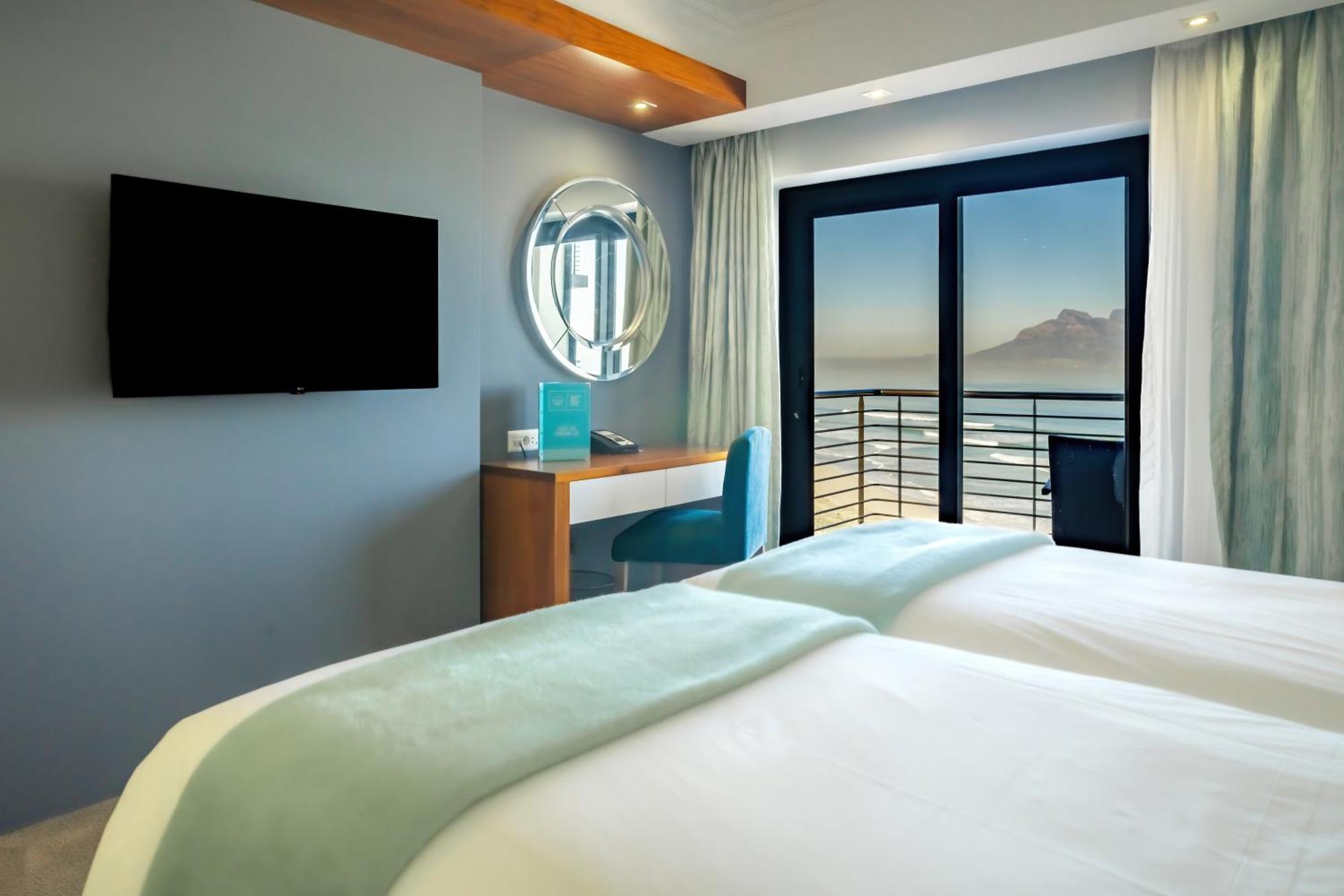 Blaauwberg Beach Hotel Bloubergstrand Εξωτερικό φωτογραφία