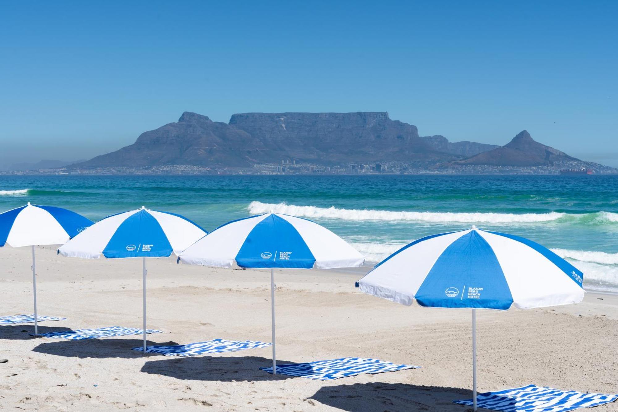 Blaauwberg Beach Hotel Bloubergstrand Εξωτερικό φωτογραφία