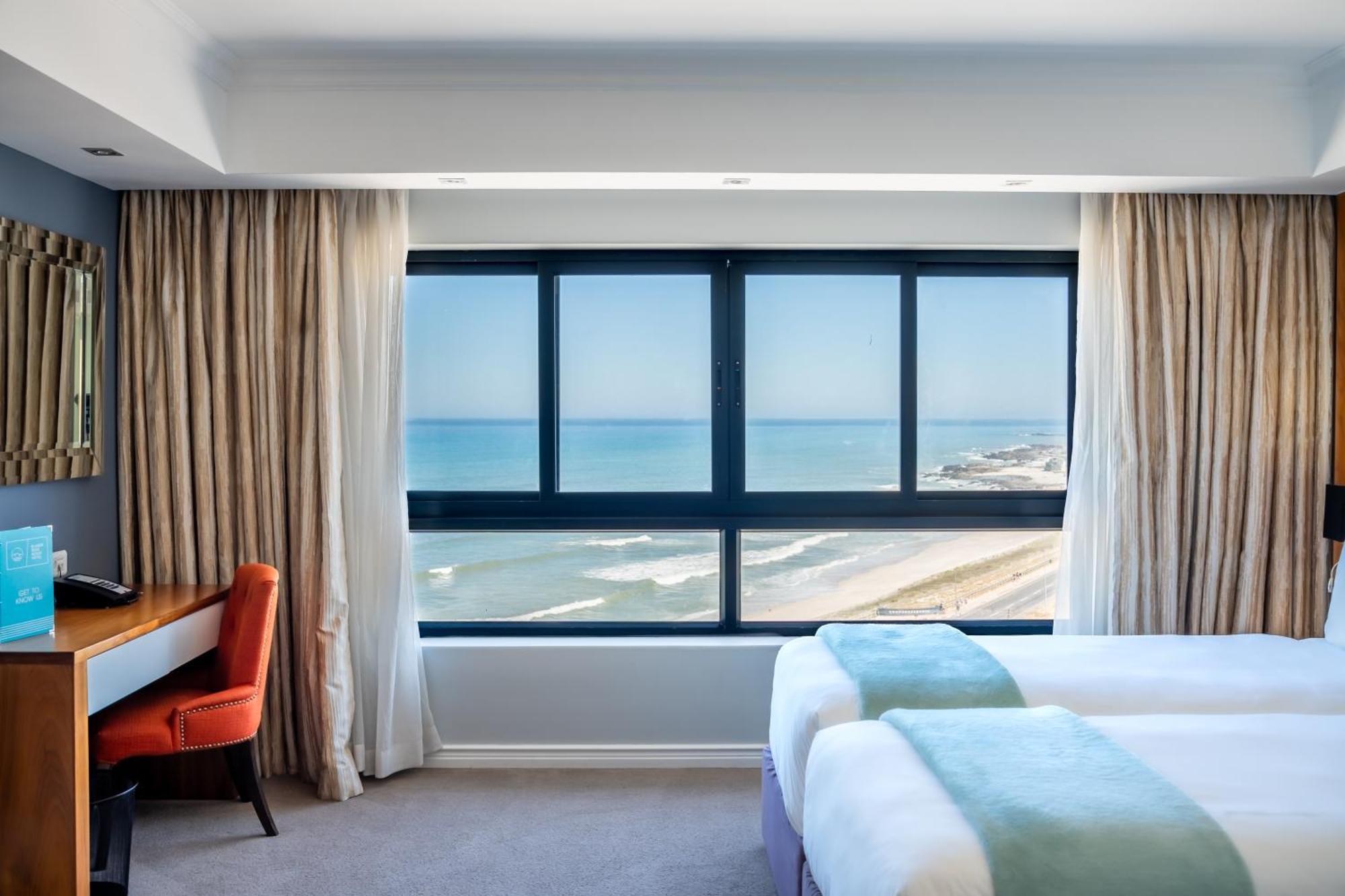 Blaauwberg Beach Hotel Bloubergstrand Εξωτερικό φωτογραφία