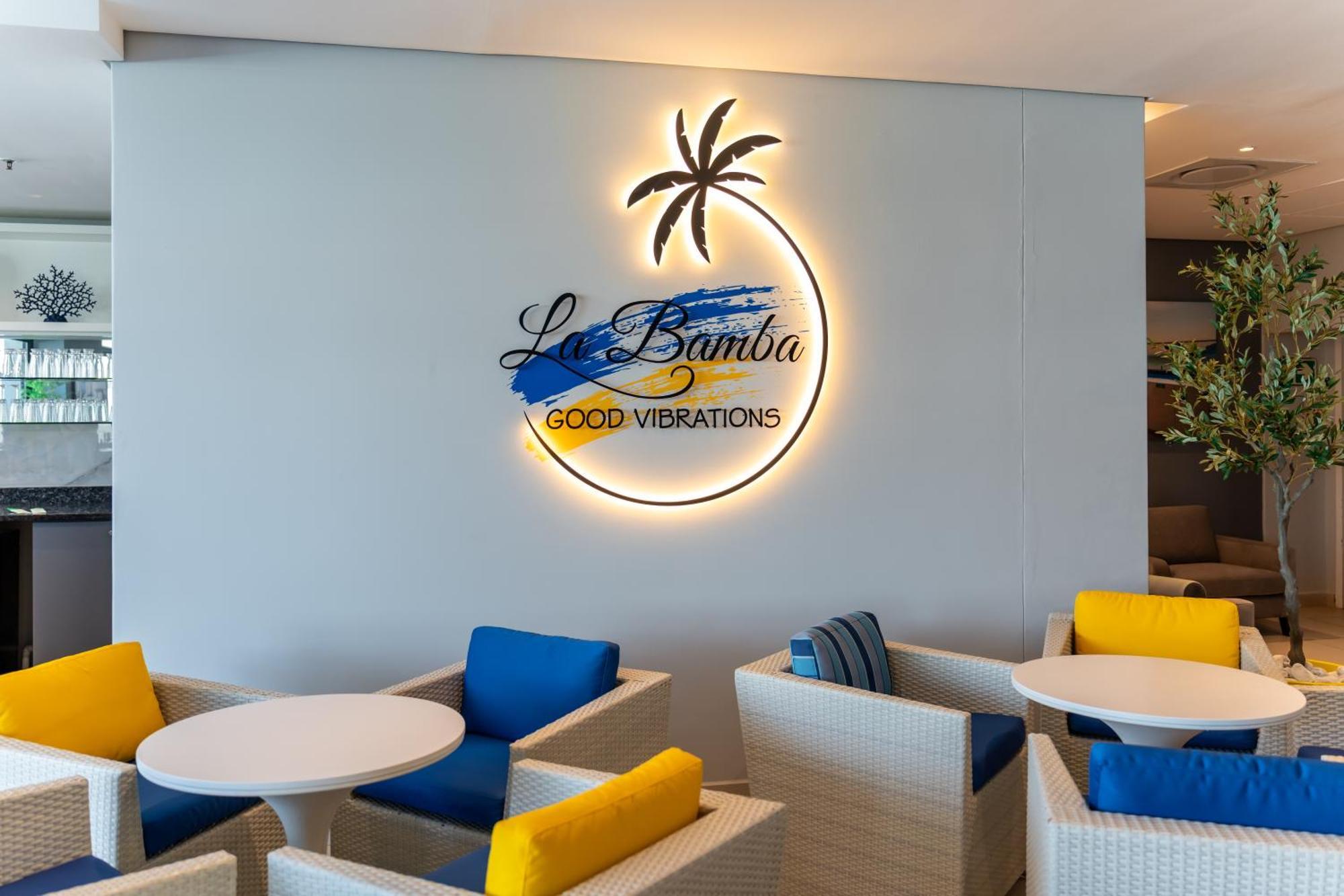 Blaauwberg Beach Hotel Bloubergstrand Εξωτερικό φωτογραφία